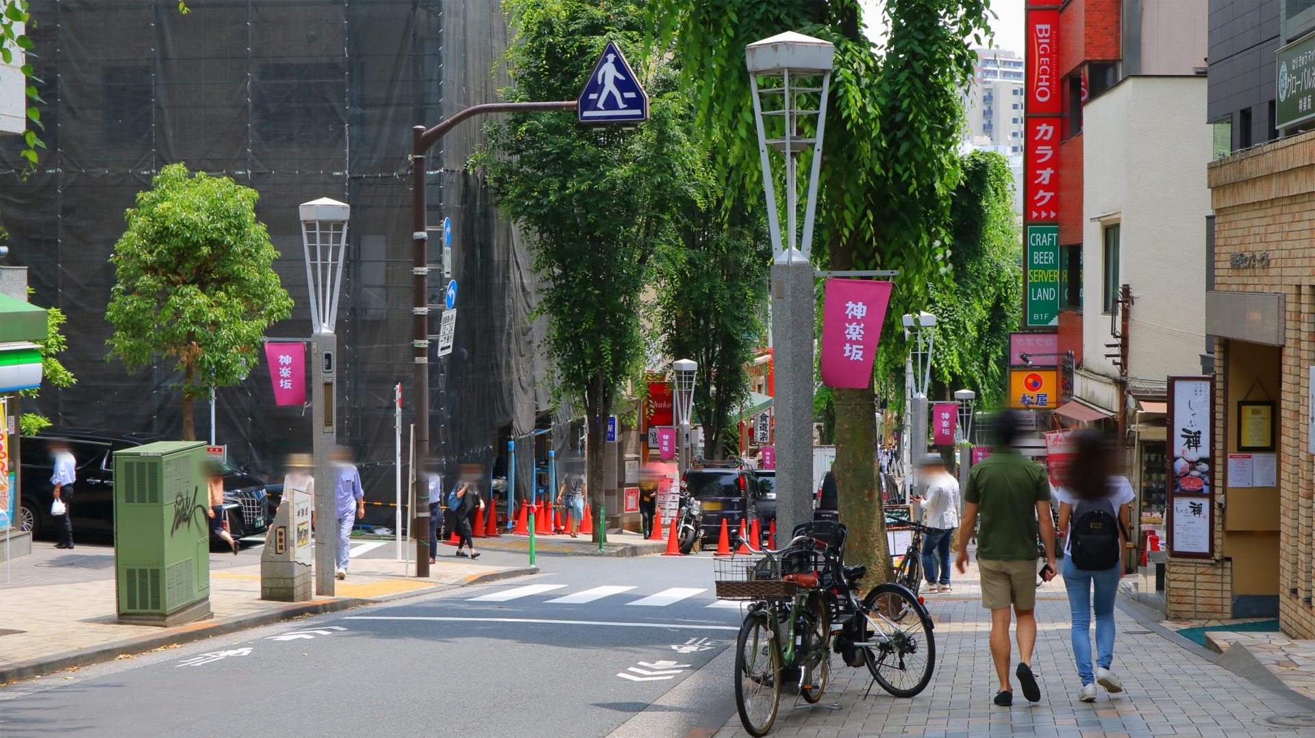 神楽坂の街並み